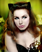 Julie-Newmar-mb48