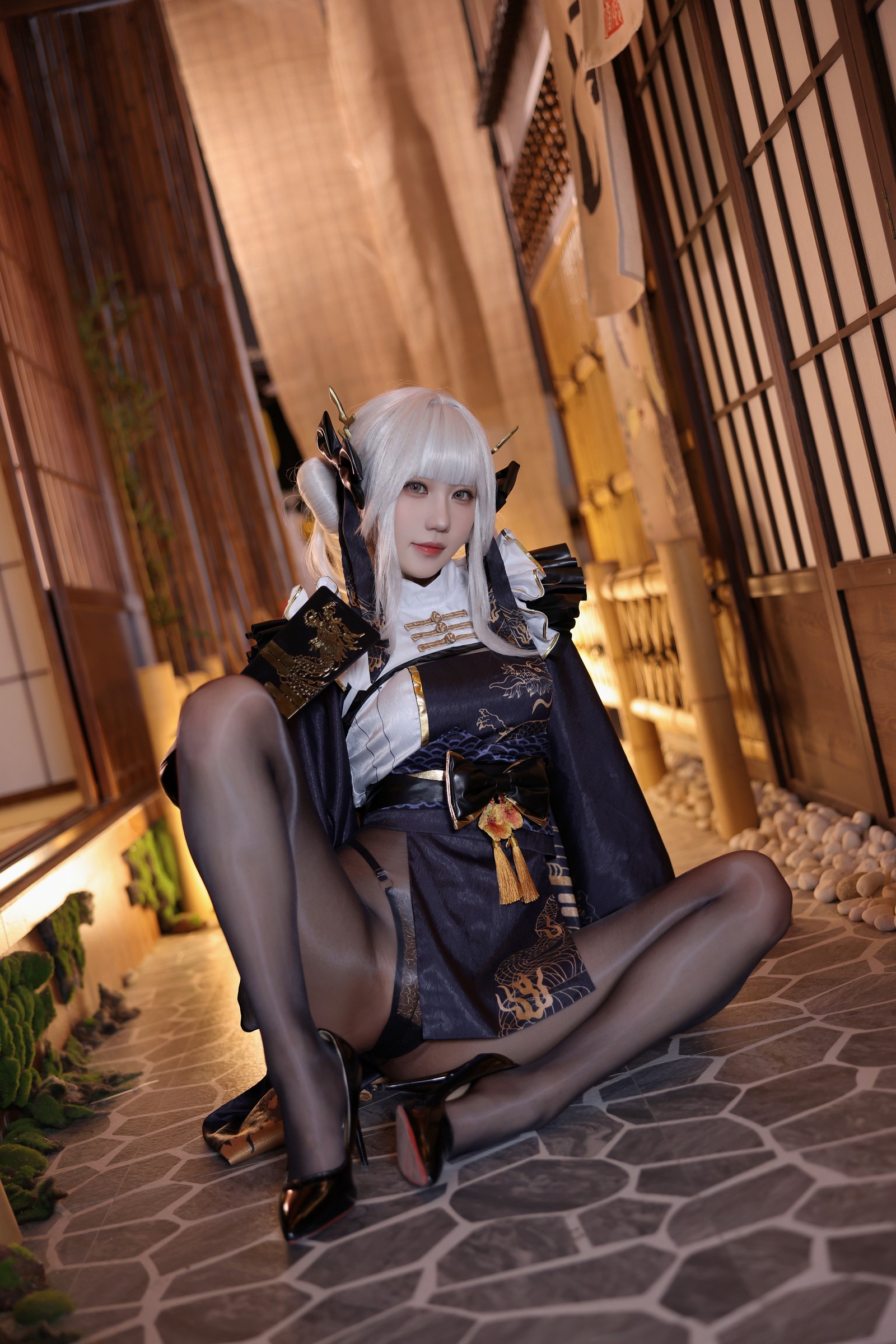 无影喵喵 NIKKE 胜利女神 布兰儿 Cosplay 写真＋视频合集｜高清大图（100P｜7V｜3.06GB）插图5