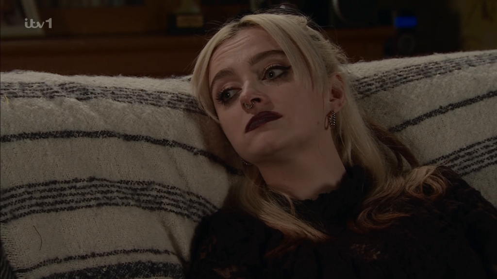 [Image: smvo87ayx9o2.png]