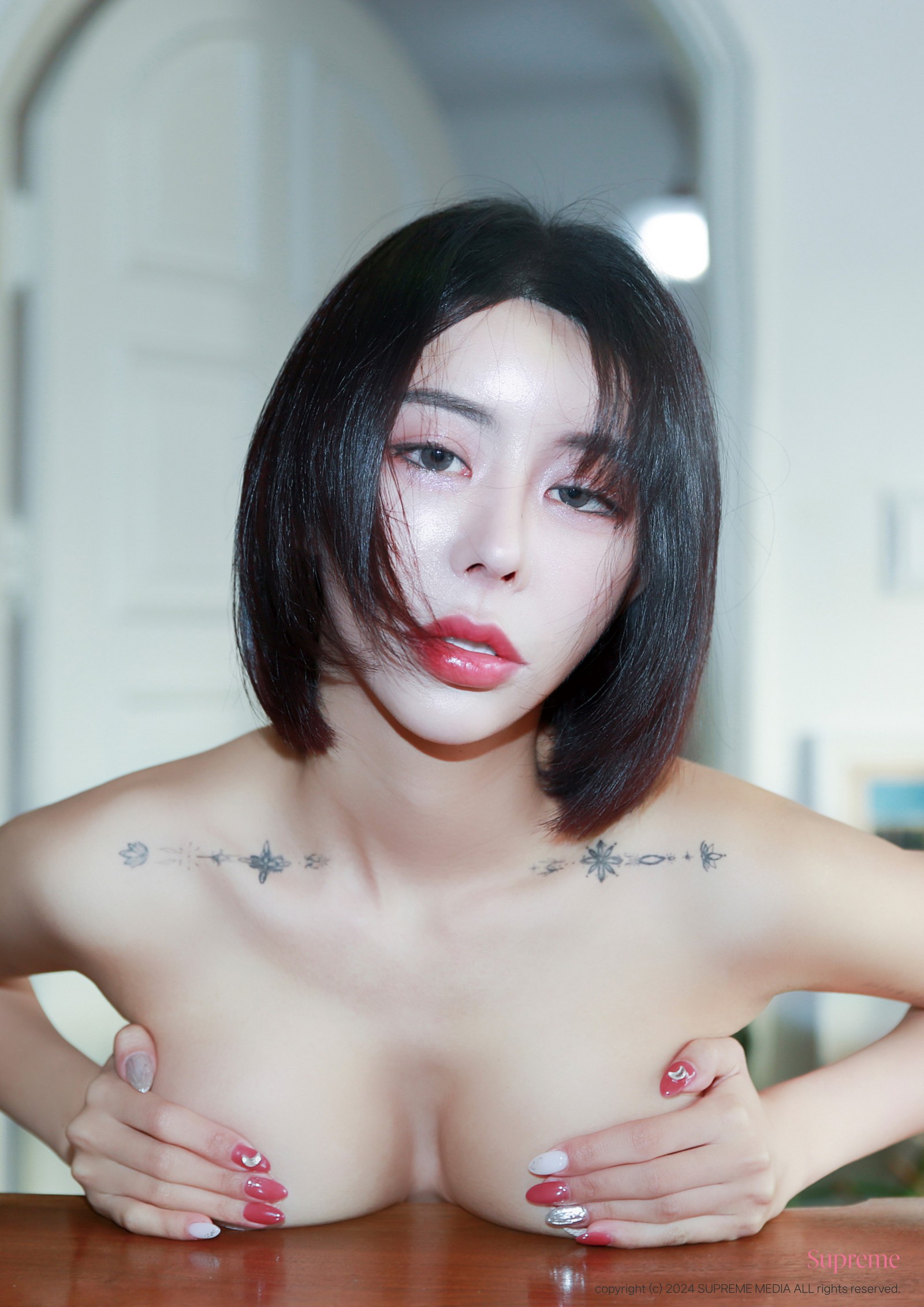 韩国Supreme Magarin Jeans高清写真套图，共75张，资源大小195MB插图