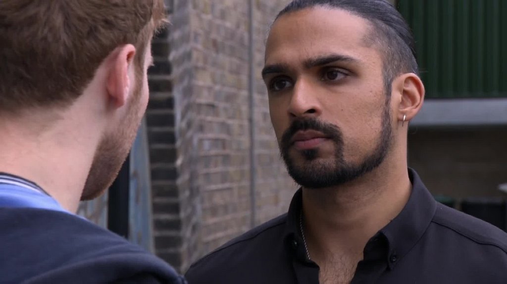 [Image: gcc7s48km5kr.jpg]