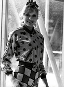 Julie-Ege-c07