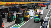 [Imagen: Boxengasse-Formel-1-GP-Brasilien-Sao-Pau...849507.jpg]