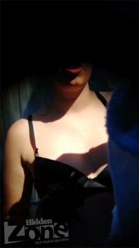 [Image: Voyeur35765142751.jpg]