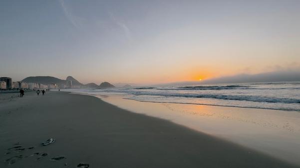 В джазе только девушки или аргентинско-бразильский калейдоскоп В джазе только девушки или аргентинско-бразильский калейдоскоп