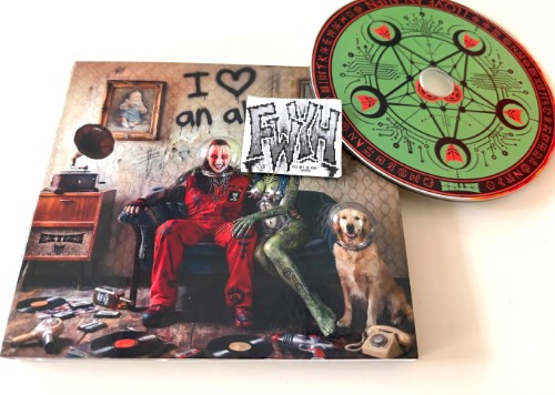 00-extize-i-love-an-alien-limited-editio