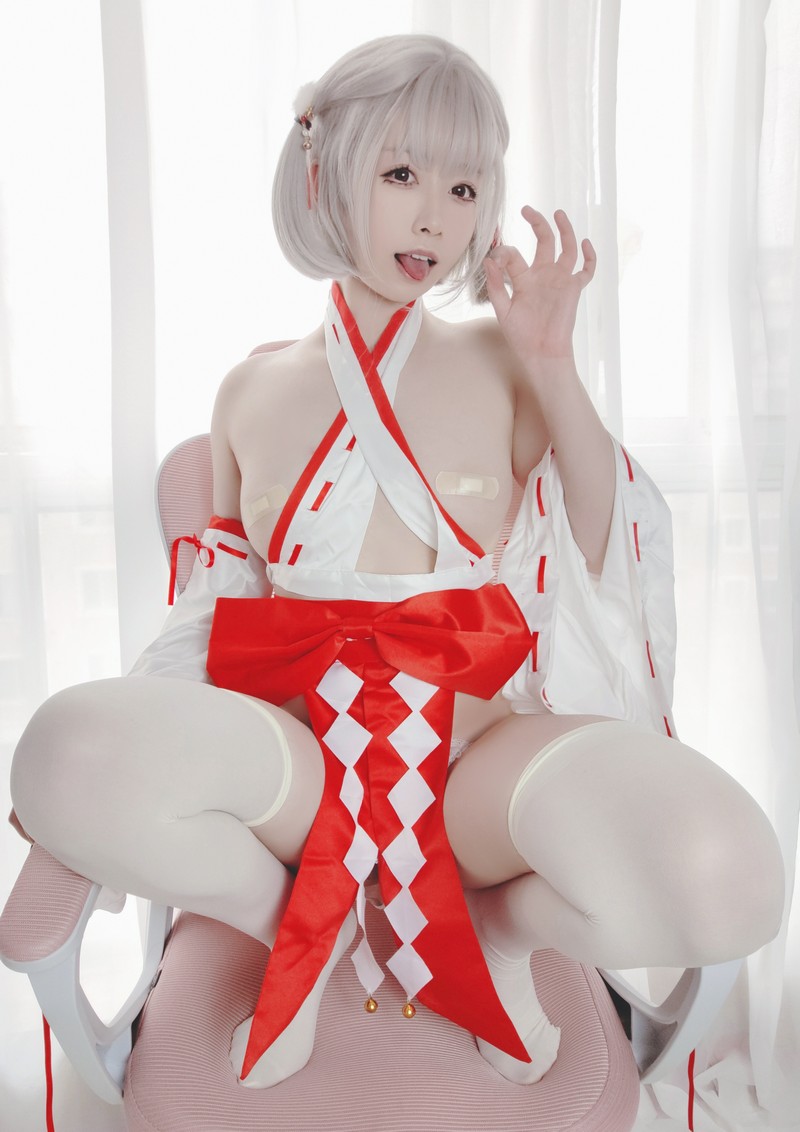 Asagiriai（愛ちゃん）巫女服自拍写真图集 40P 高清美图合集 (150MB)插图4
