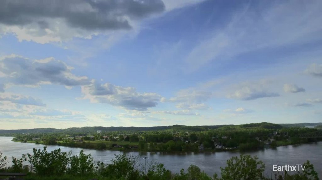 [Image: pd9l18xbss9m.jpg]