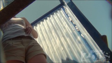 [Image: Voyeur15825091253.jpg]