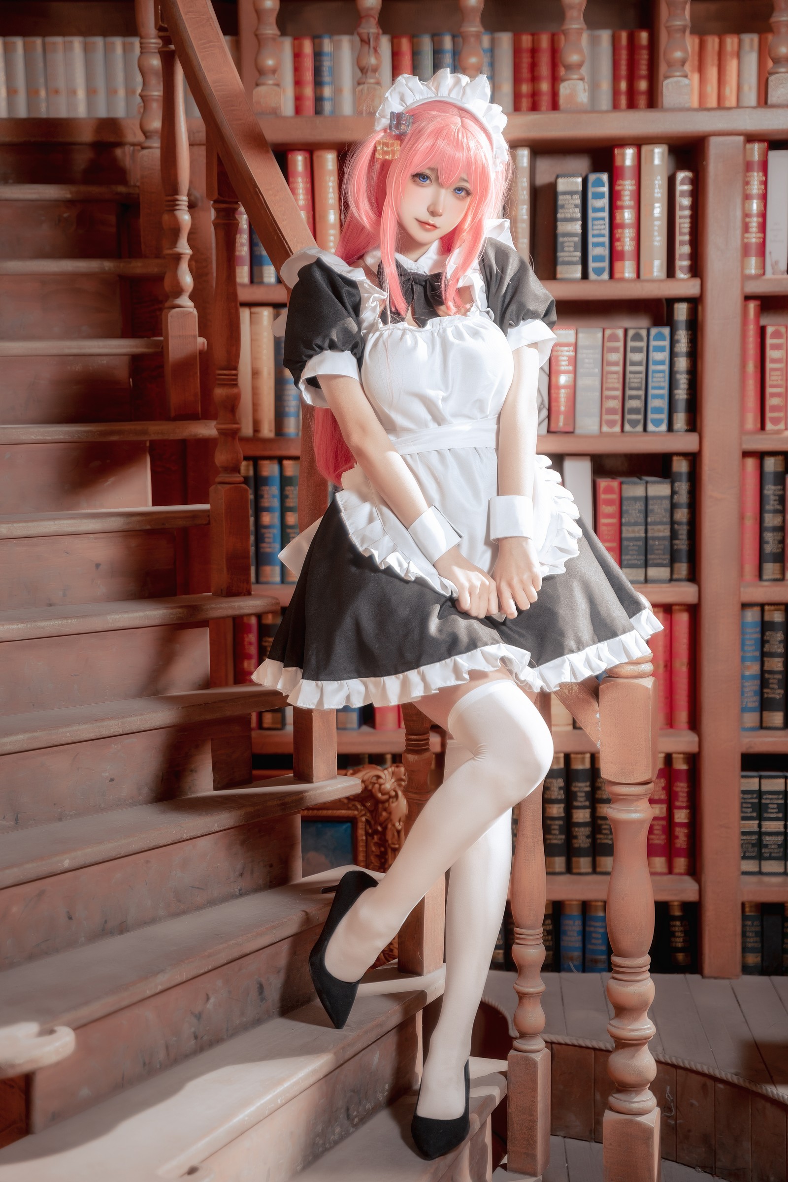 Seya-狮砸 – 孤独摇滚 后藤一里 女仆 Cos 高清写真（14P-162.3MB）插图1