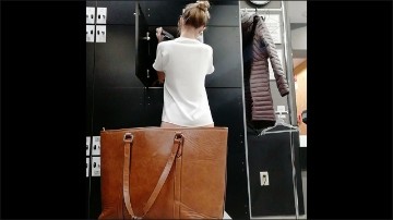 [Image: Voyeur40915133019.jpg]