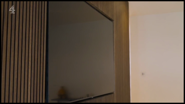 au33wnxjj2r5.png