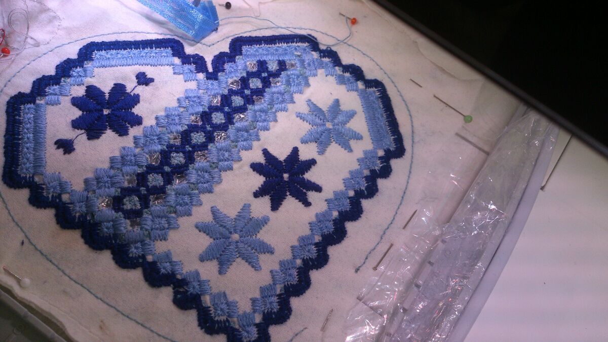 ^DA1178D7C84758E98B5D7408492D9AD5968AABF8053F4B3