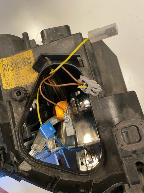 C986C6BF-B0F5-4585-A0E6-367E51A1E81A