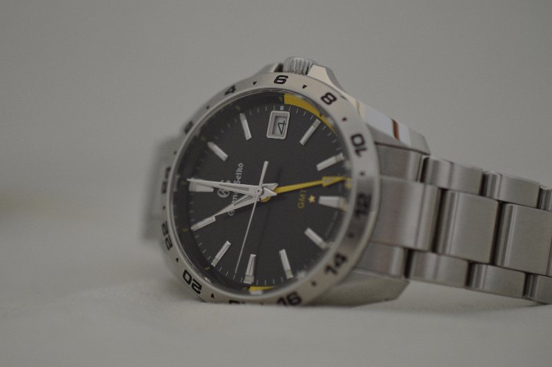 *** La Seiko du jour - vol. 16 *** F7-E0-B8-AC-FF02-465-F-BDF4-56-ABAA3-D2705-1-201-a