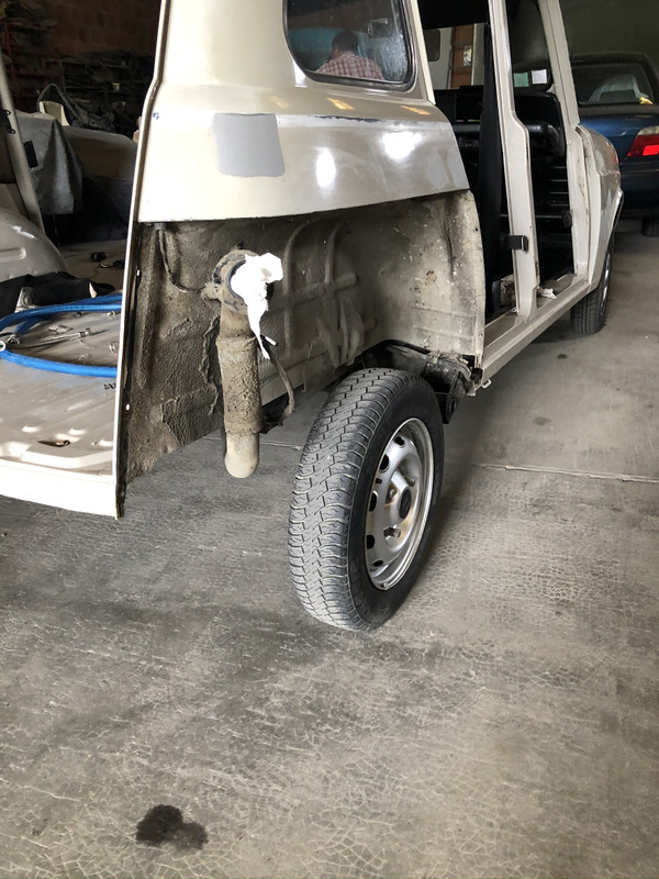 24E3B47F-B860-442B-B9C6-DDE98E074540