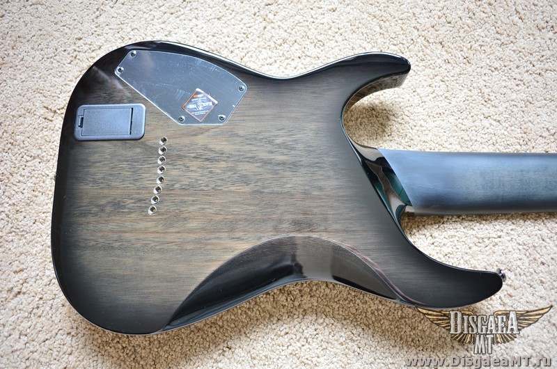 Schecter_Hellraiser_Hybrid_C-8_1-TBB_021
