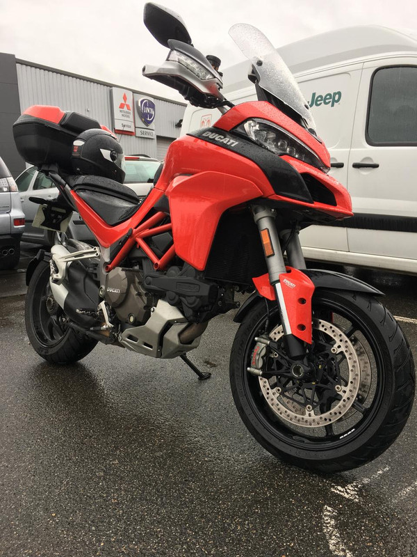 20B4095F-AE08-4C1F-B7A1-CF502C058F77