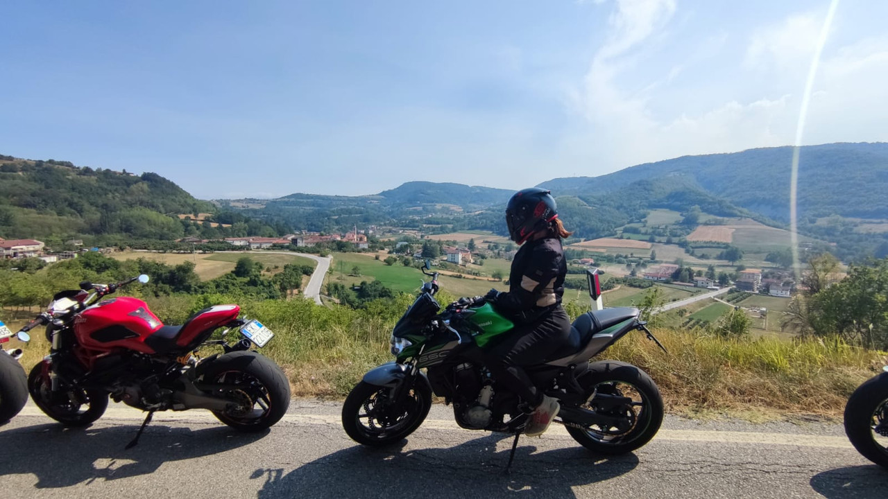 AE31631E-EB4F-417D-B1BE-7E146595EE3A