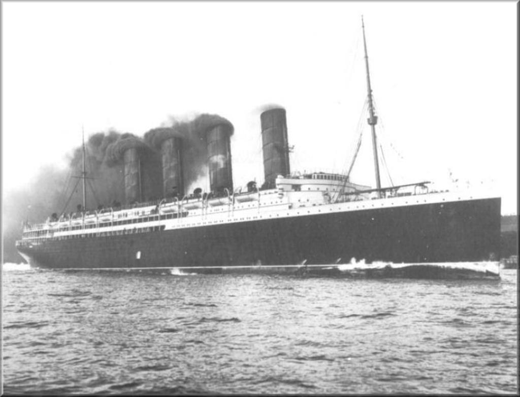 RMS Lusitania (08)