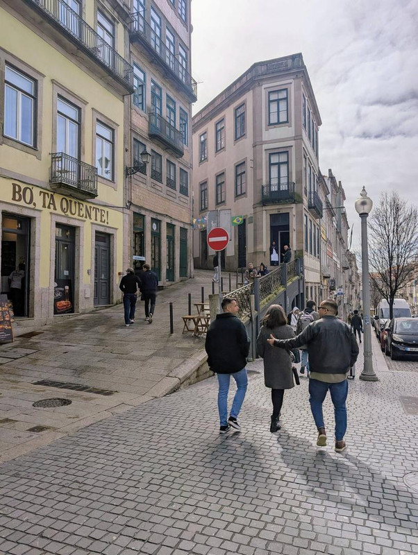 643736716 25568114209554875 5696175079824582591 n