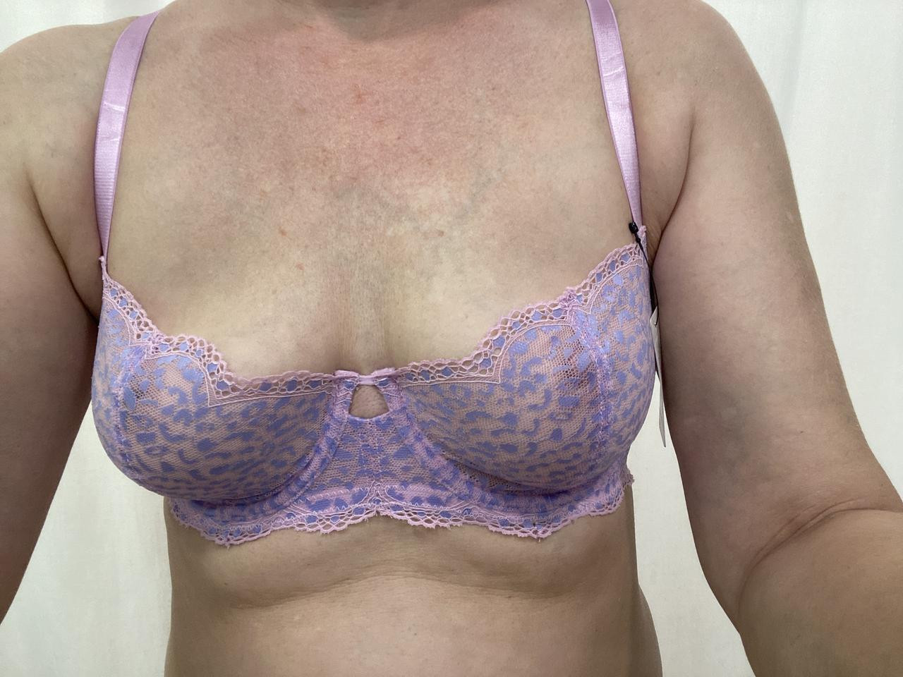 32D Skarlett Blue Rouse