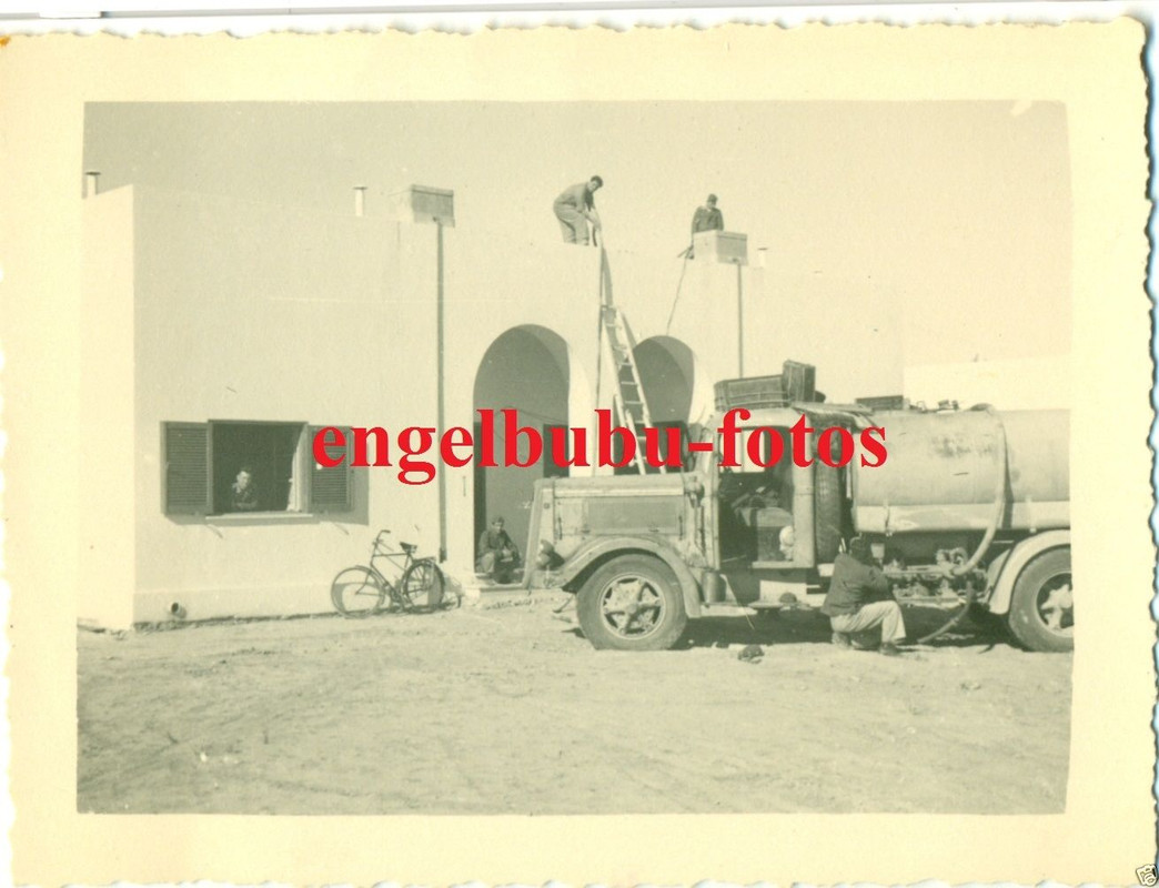 FOTO - AFRIKA - FAHRZEUG - TANKWAGEN - WÜSTEN-TA