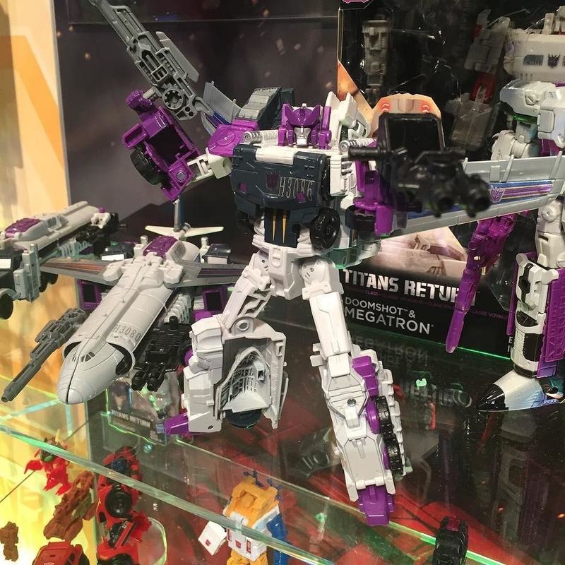 C4-Vh5ZWIAAWWPT__scaled_800