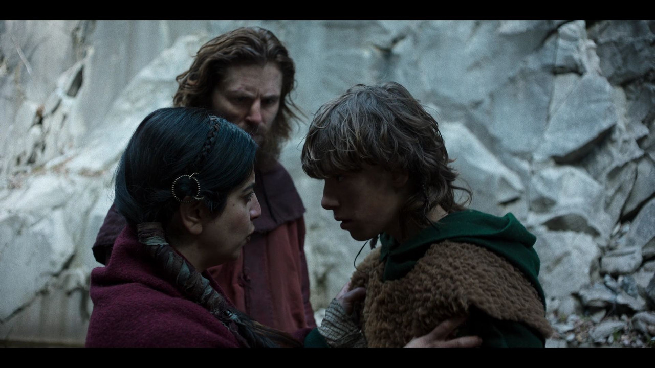 Ronja.the.Robbers.Daughter.S02E02_00_03_18_00_19