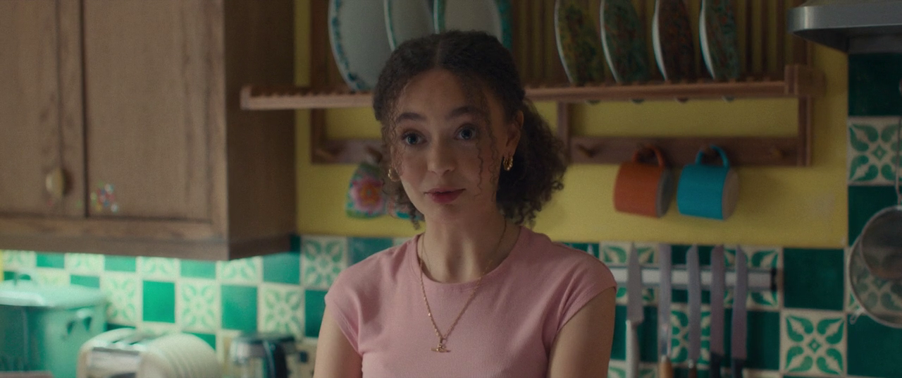 vlcsnap-2025-05-05-22h54m53s040