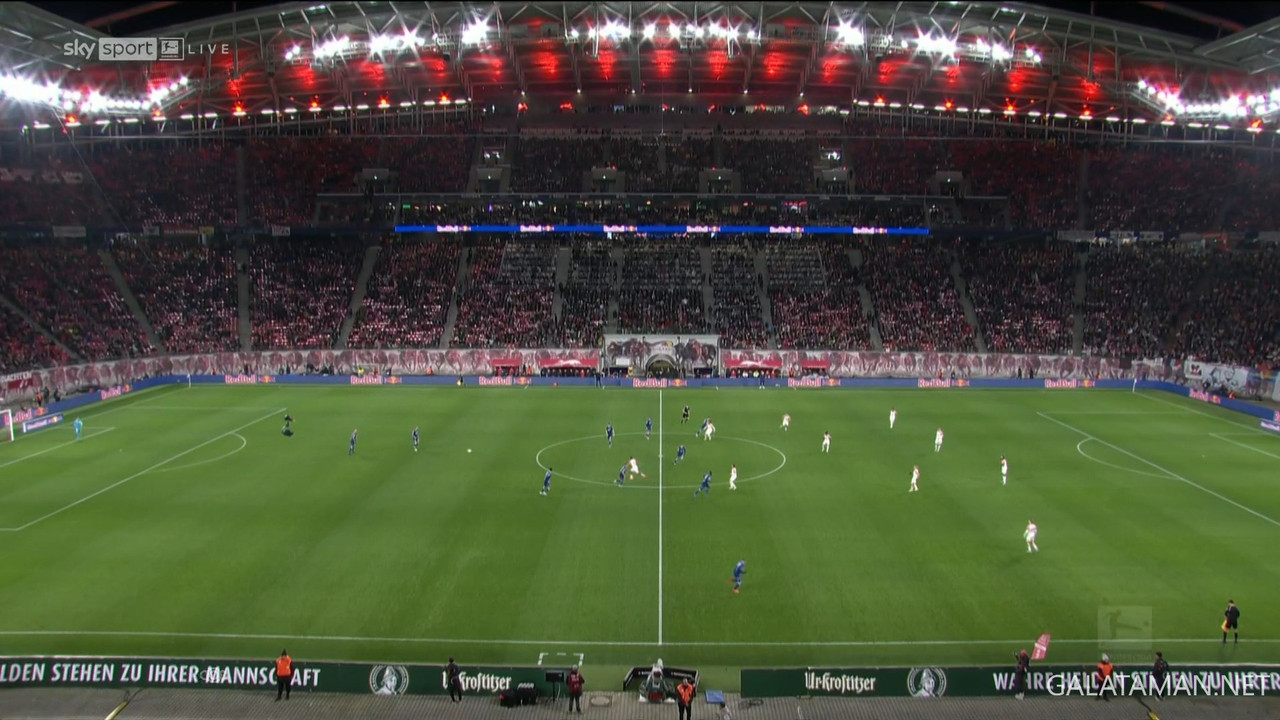 [Image: 12-16-18-15-03-Sky-Sport-Bundesliga-FHD-...19-983.jpg]