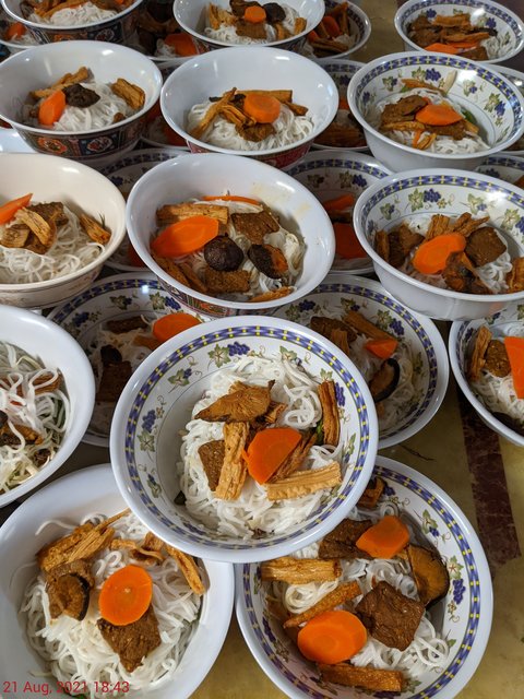 [Image: PXL-20210821-224253309.jpg]