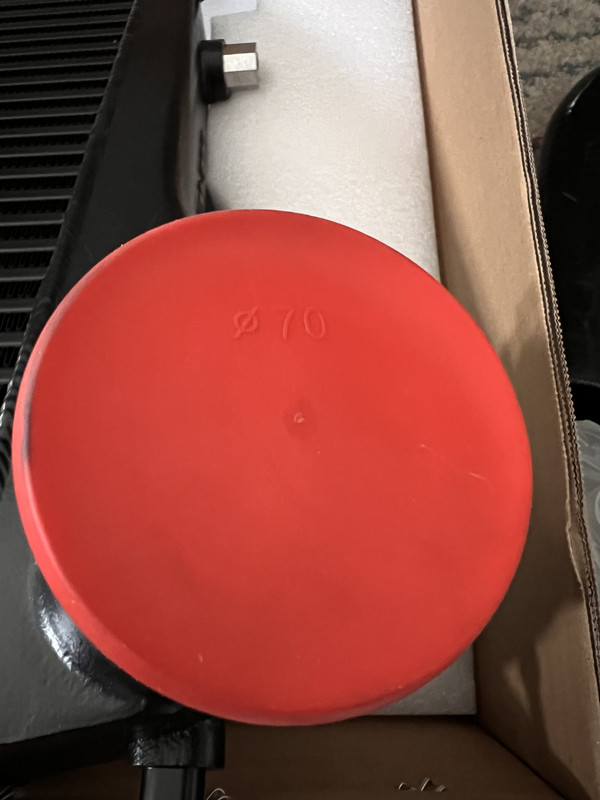 641A28AD-41D0-47AA-8BC5-65EBB84389C1