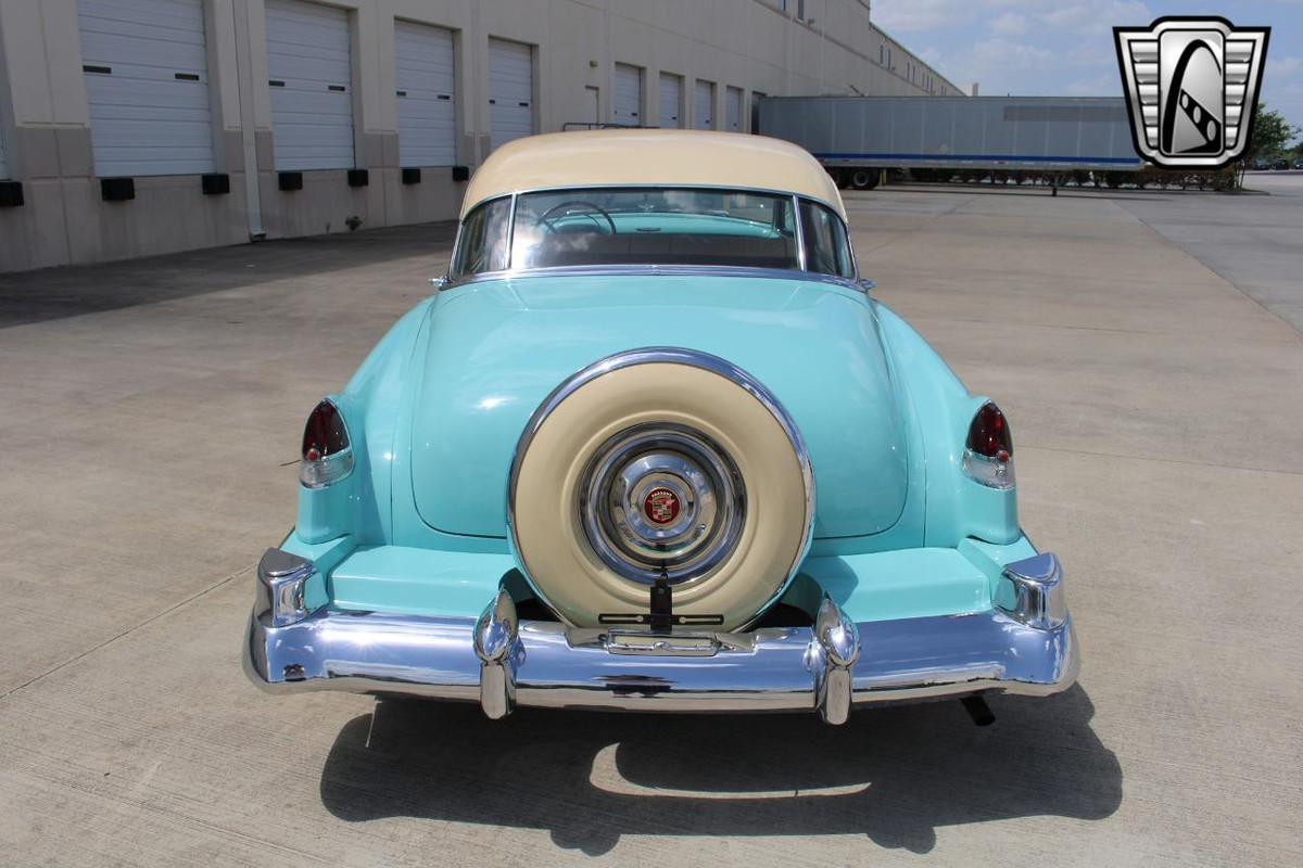 1951 Cadillac Fleetwood b