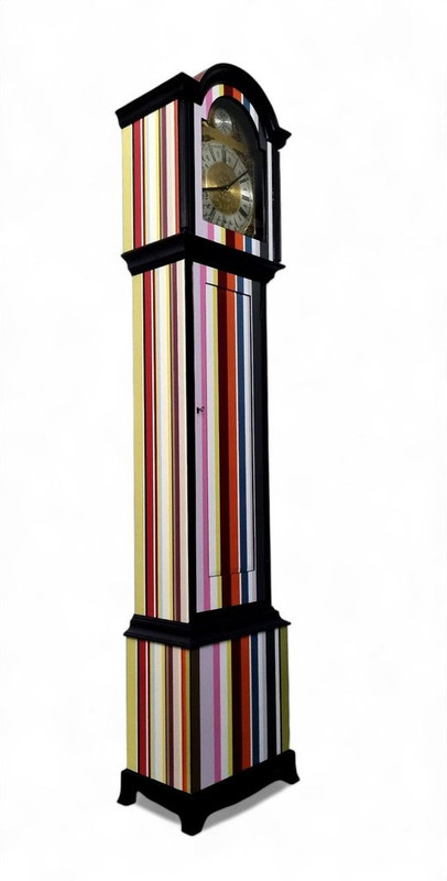 clock-striped.jpg
