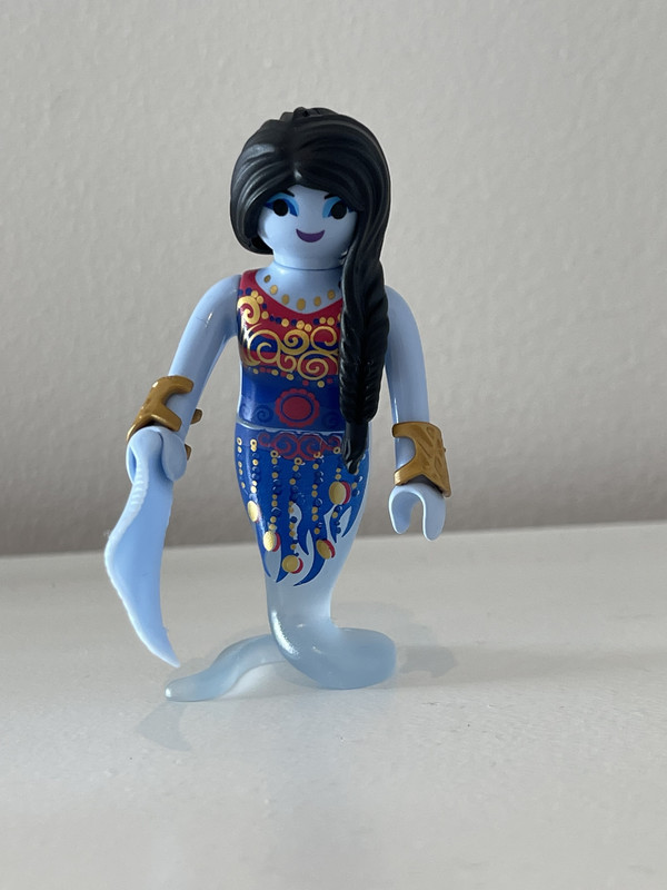 00A2EBE7-23B4-4BC3-A218-1A52C25CAF49