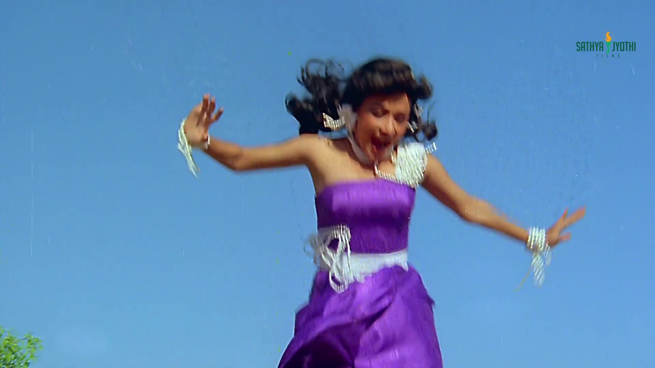 vlcsnap 2025 11 29 08h33m33s438