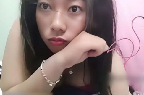 cute nepali girl rubbing her boob and pssy closeup