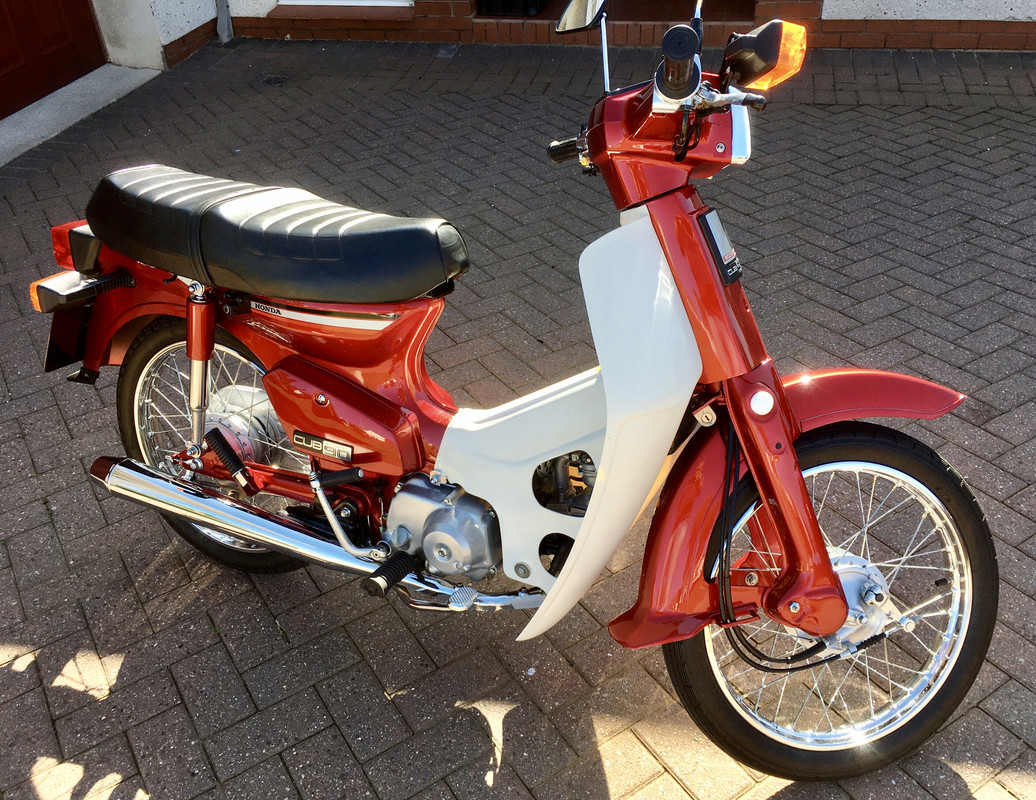 749A70AE-A5F5-4847-B823-08AA60C292E8