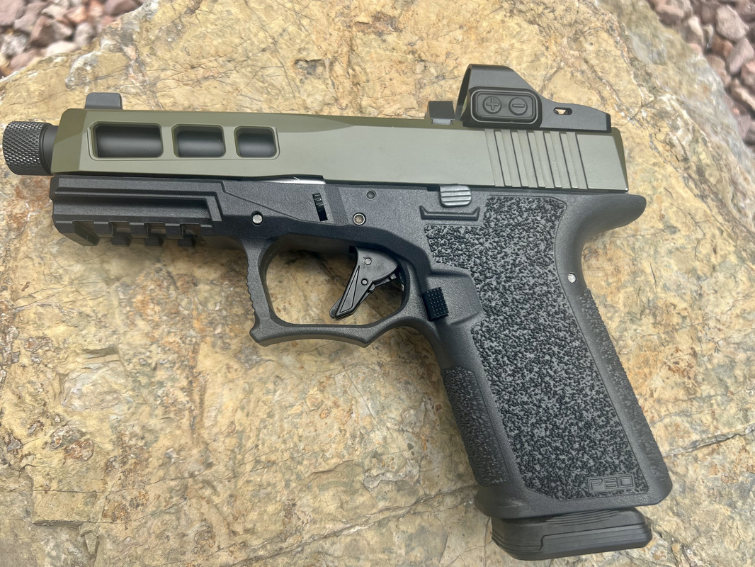 E5C62AC6-347C-4432-BDA7-E9ECF63B99E8