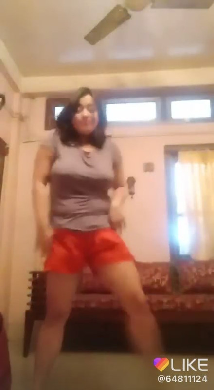 desi girl big boobs.mp4_snapshot_00.06.178
