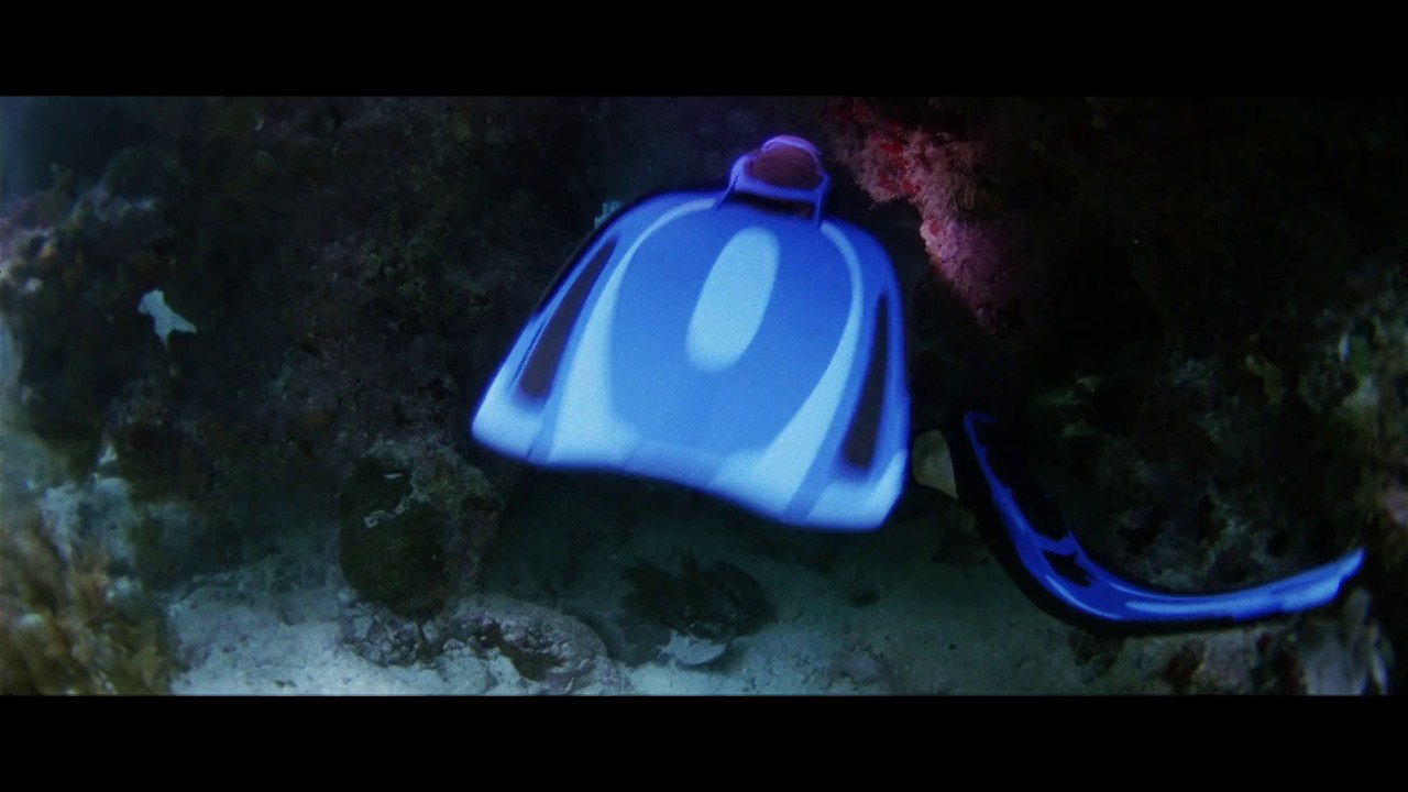 Blue-2009-Tamil-WEB-DL-1080p-x264-AVC-AAC-2ch-mkv-0005