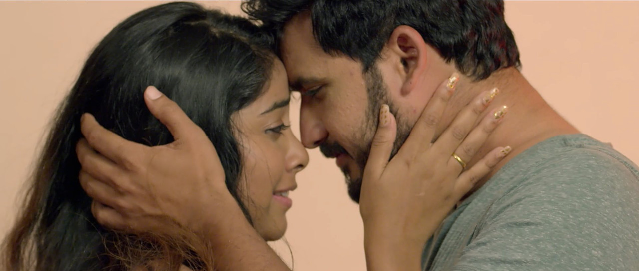 Pyar Hi Pyar 2021.1080p.AMZN.mkv_snapshot_09.58_[2021.07.09_16.46.10]