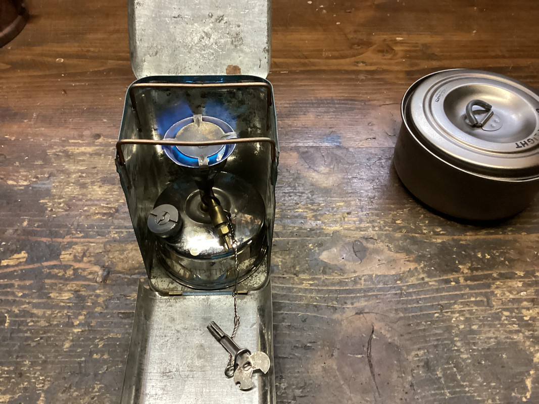 F117FE94-56F4-4269-924B-772C25A99CC1