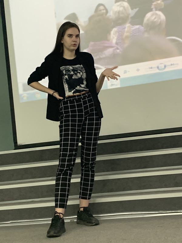 A90B63AE-64E7-4F20-8DE9-EA7E4F5EF85E