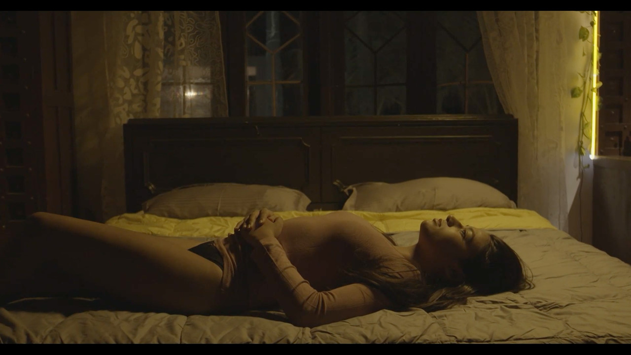 Taneaa.Rajawat_Blue.Funk.00_01_20_18.Still018