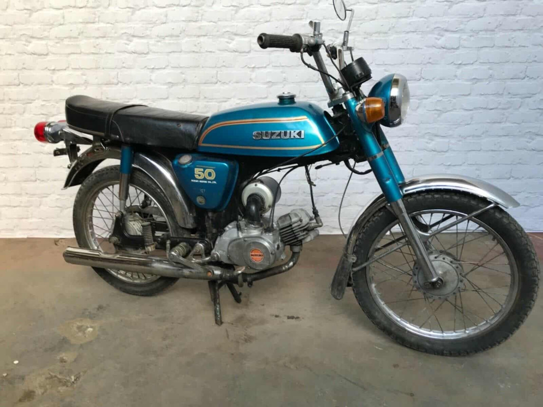 SUZUKI-AP50-3.jpg