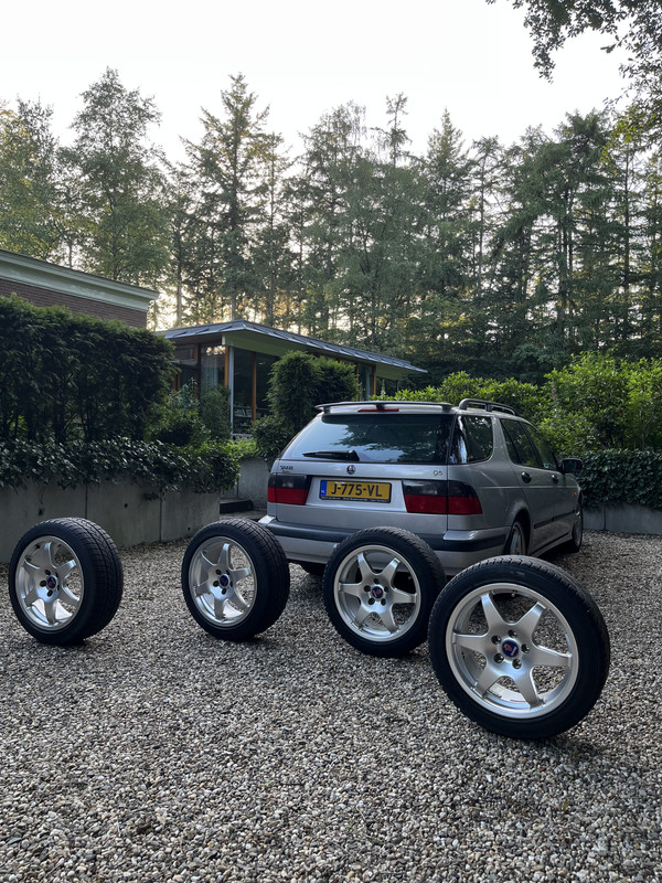 CE241C6B-A075-4F44-8C92-2DD9F4D8051D