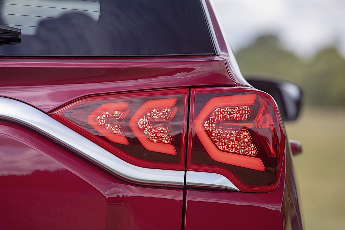 2020 SsangYong Korando  (25)