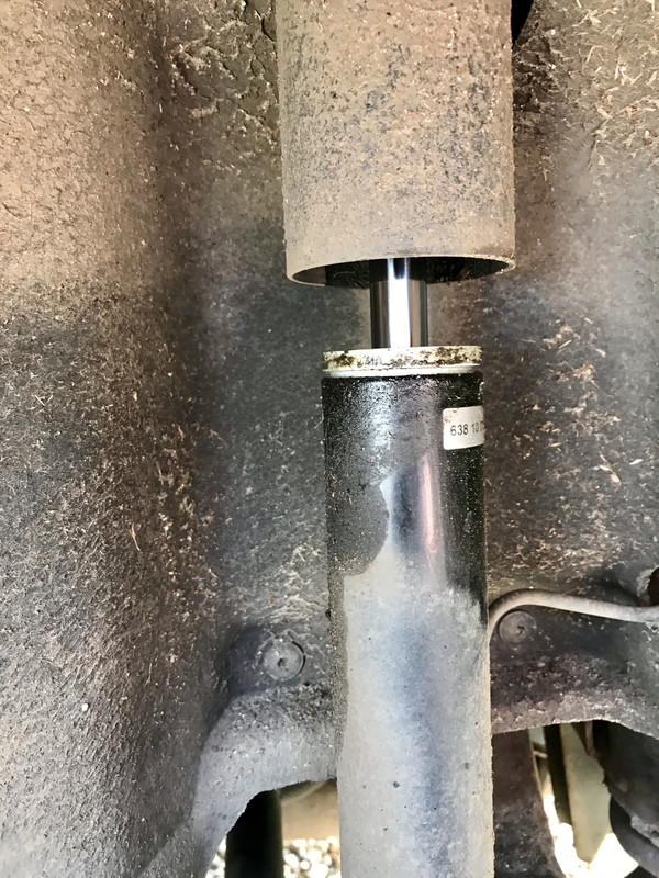 42E5D580-348B-44BC-94E7-3E86B5CCAA8C